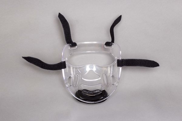 Поступили защитные маски!