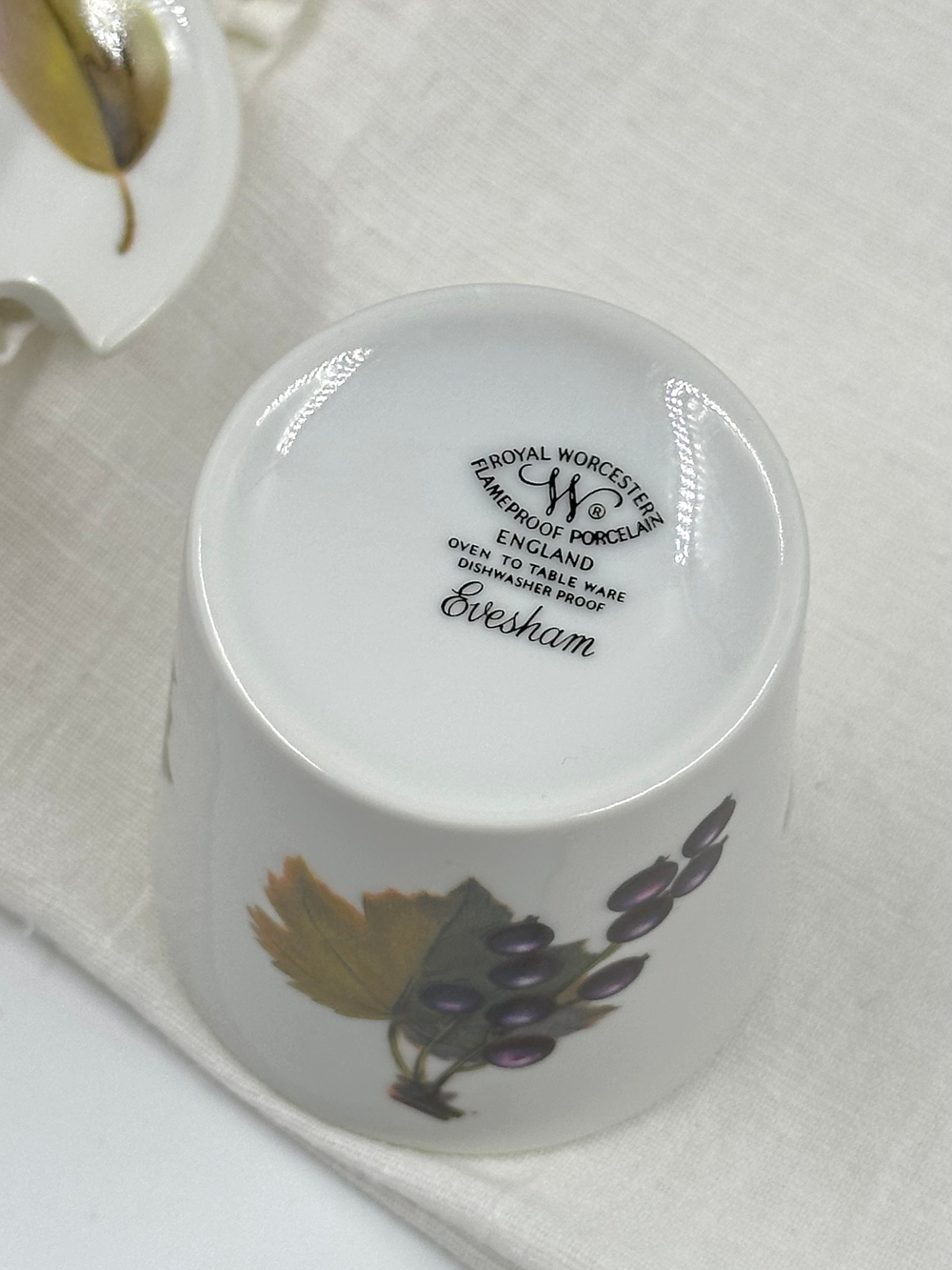 Горчичница Royal Worcester Evesham