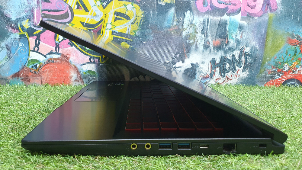 Игровой MSI i7-11/8Gb/RTX 3050 Ti 4Gb/144Hz/GF63 Thin 11UD-220RU [9s7-16r612-220]/Windows 11