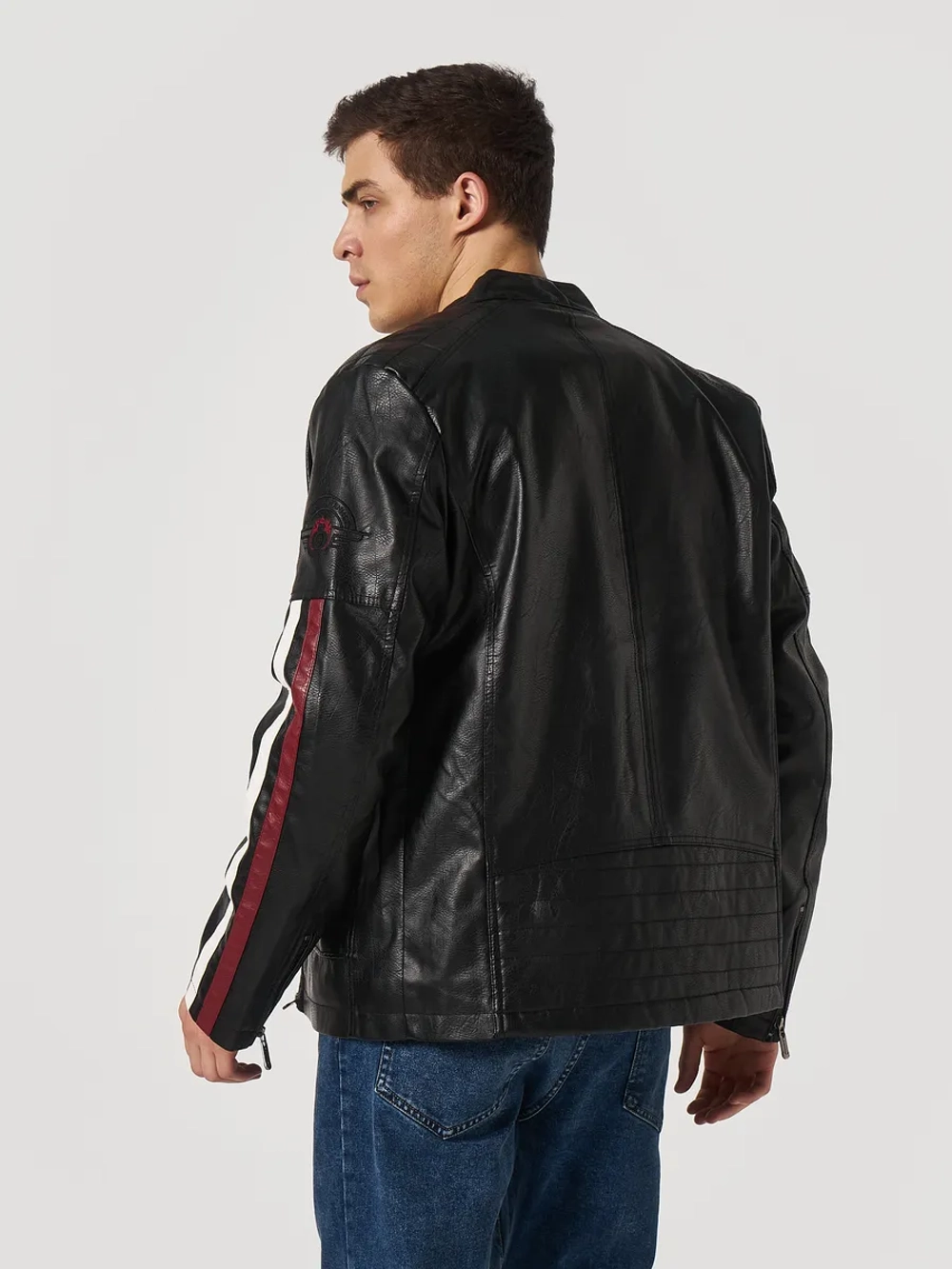 Кожаная мото куртка