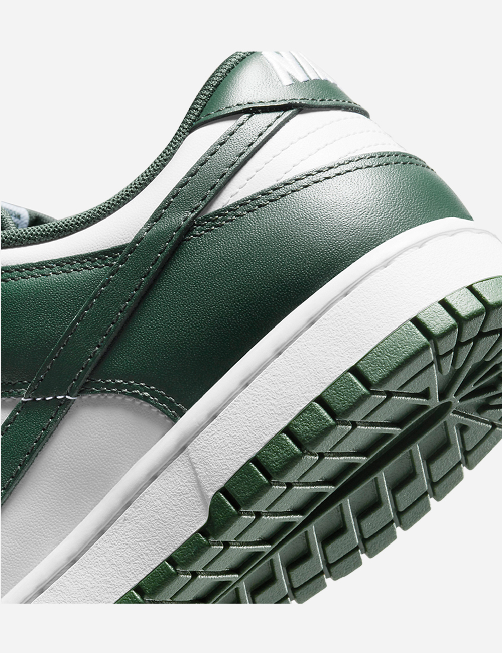 Nike Dunk Low "Michigan State"