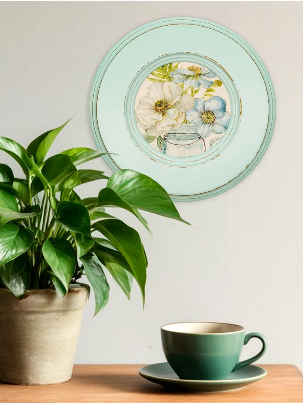 Картина на стену интерьерная в круглой раме