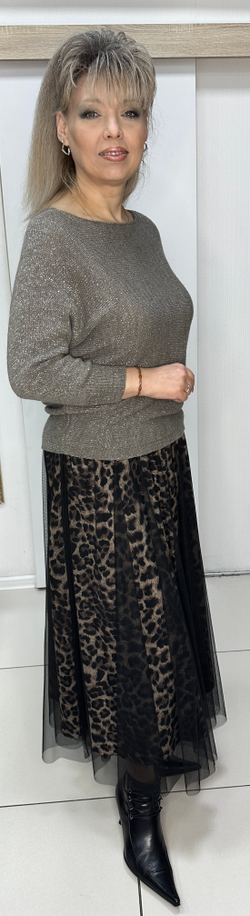 Нарядный блузон с люрексом и атласным бантом