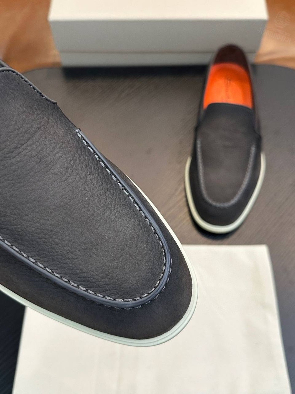 Лоферы Santoni