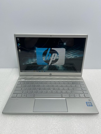 Ноутбук HP Pavilion 13-AN0073UR (5WB84EA) 13.3 "/Intel Core i5 8265U/RAM 8 GB/SSD 128 GB/Intel UHD Graphics 620/1920*1080/IPS/Windows 10/Подсветка кл-ры: нет/серебристый. Состояние: C1