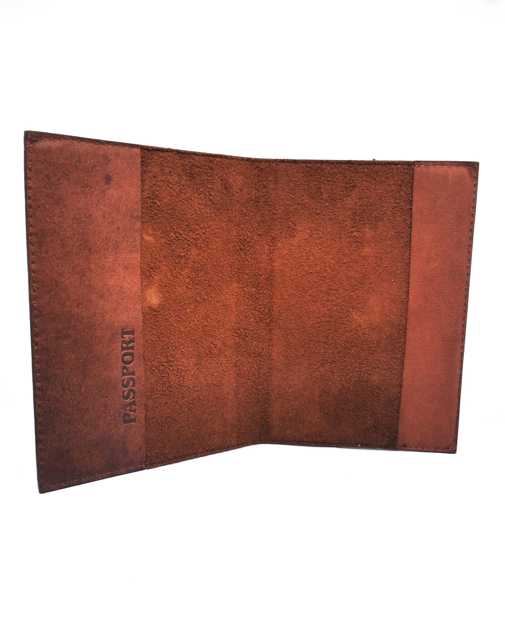 Обложка на паспорт «Royal». Цвет орех