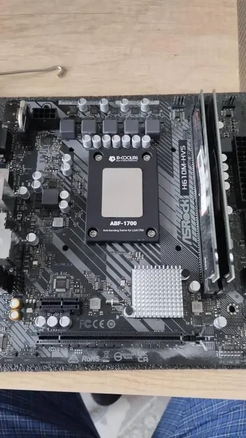 Процессор Intel Core i3-12100F (ОЕМ) DDR4, DDR5-4800 МГц, TDP 89 Вт