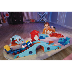 Little Tikes - локомотив Slammin &#39;Racers с вагонами Arena с поездом 649516