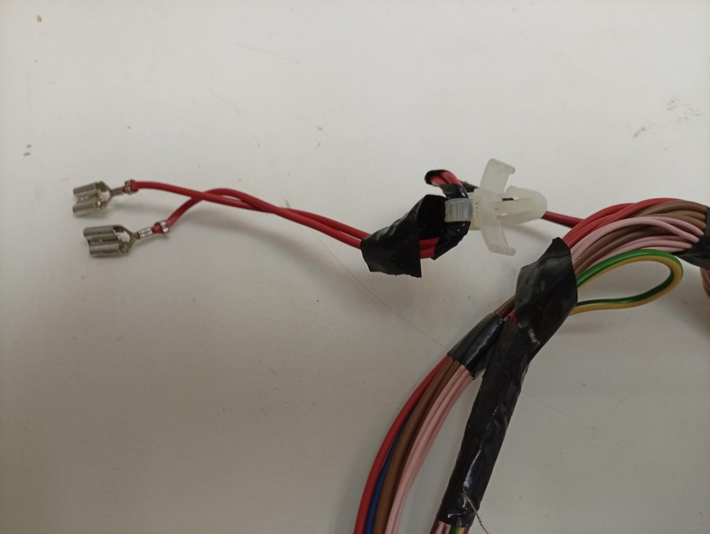 EWUC4105 кт43 Комплект проводов для стиральной машины Indesit б/у