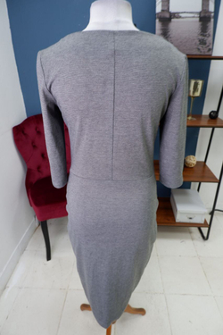 Платье F de F трикотажное 46 размер