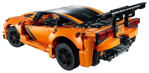 Конструктор LEGO Technic 42093 Шевроле Корветт ZR1