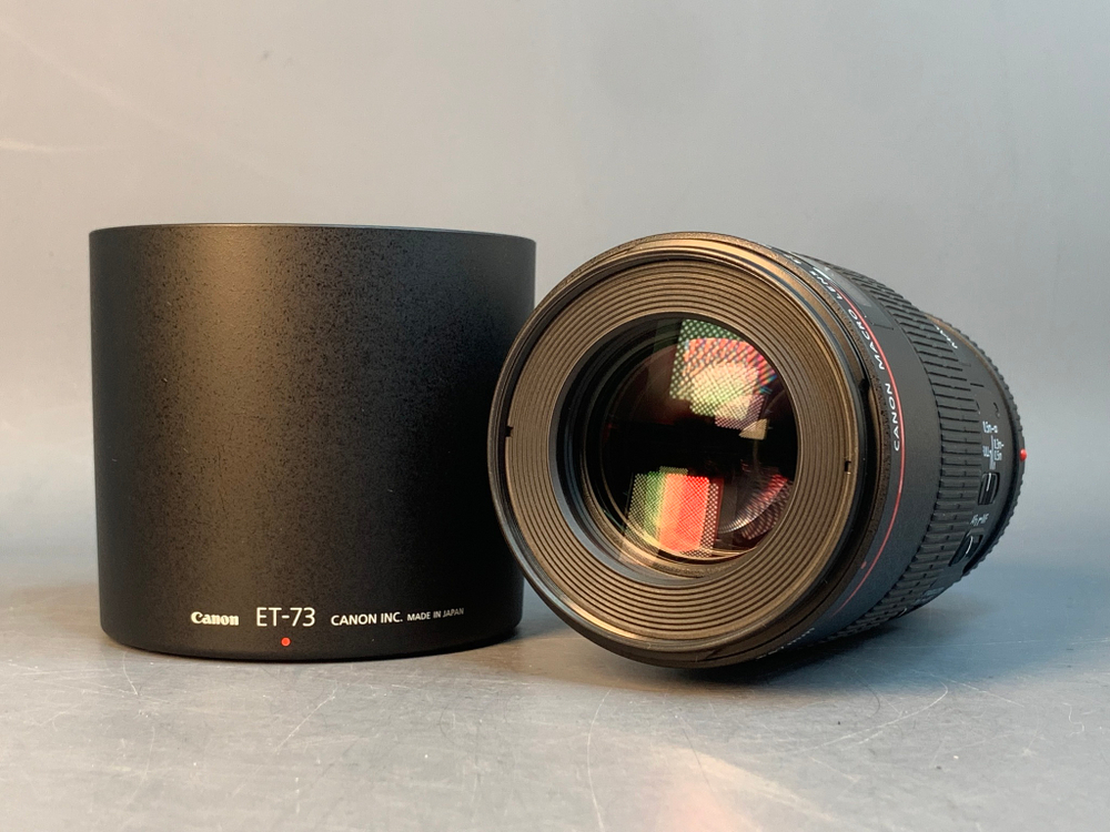 Canon EF 100mm 2.8L Macro IS USM