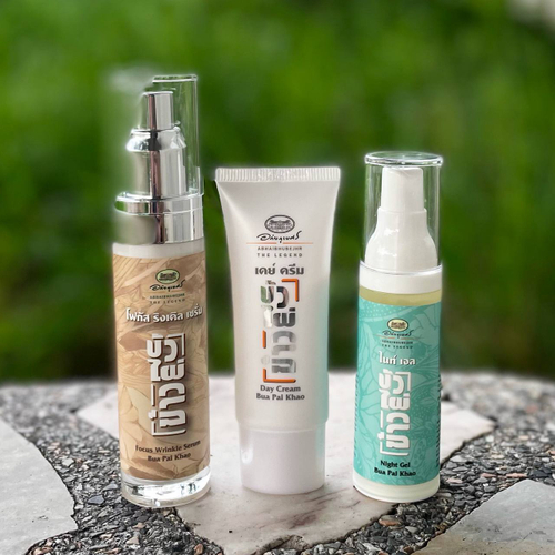 Дневной крем для лица SPF 30 с экстрактами Лотоса, Бамбука и Риса Day Cream Bua Pai Khao Abhaibhubejhr