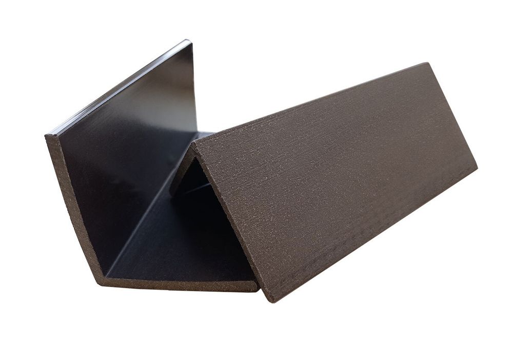 Уголок для сайдинга 70x70x3000мм, венге