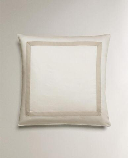 ZARA HOME НАВОЛОЧКА ИЗ САТИНА С КАЙМОЙ (300 НИТЕЙ), СЕРЫЙ