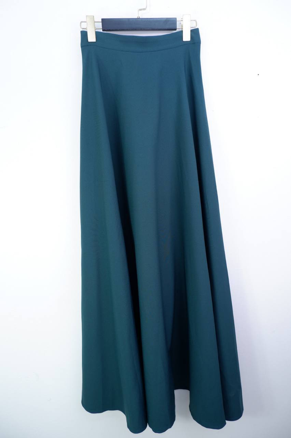Юбка макси в красивом цвете для базовых образов 40-42 размер