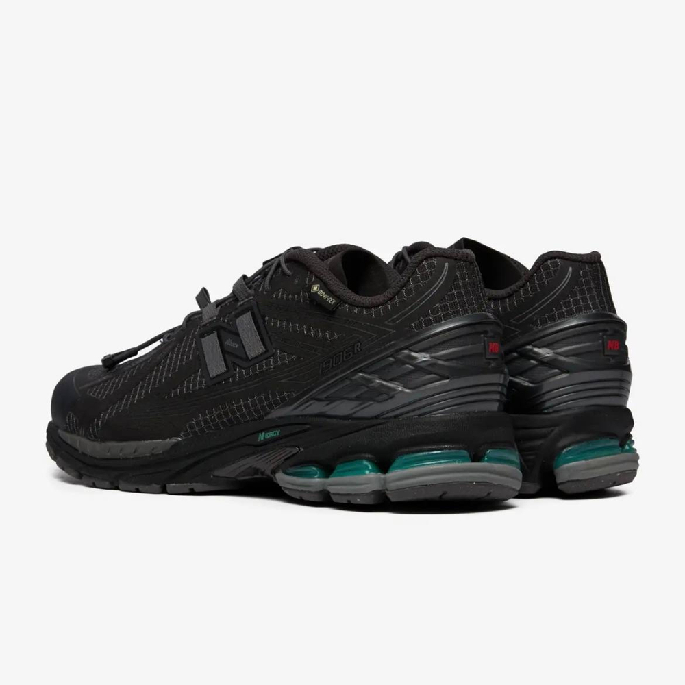 New Balance 1906R Gore-Tex