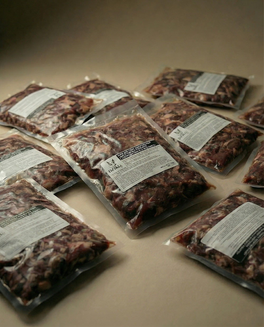 ТОЛЬКО ДЛЯ БРЕСТА КОРМ ДЛЯ СОБАК ЗАМОРОЖЕННЫЙ «МЯСО ГОВЯЖЬЕ РУБЛЕННОЕ С СУБПРОДУКТАМИ В СУ-ВИД ПАКЕТЕ» 500г