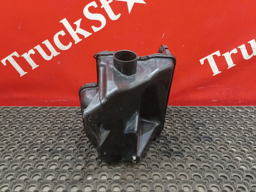 Бачок омывателя лобового стекла 2021г