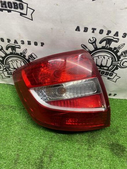 Фонарь задний левый ВАЗ (LADA) Granta, I рестай... с пробегом