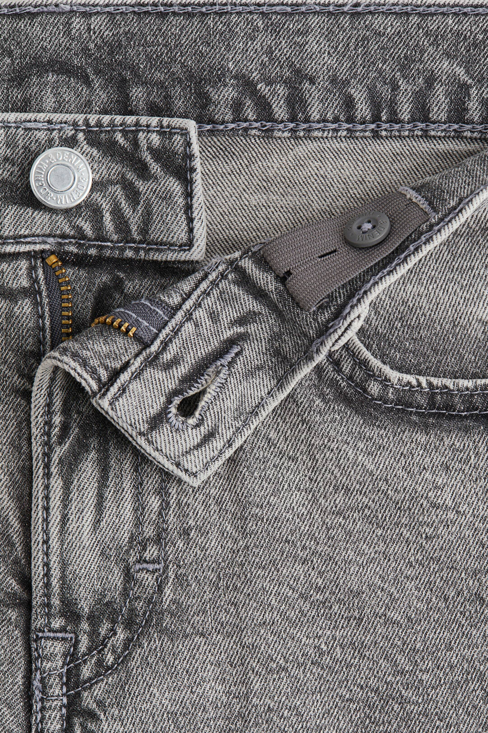 H&M Джинсы эластичные облегающие, светло-серый