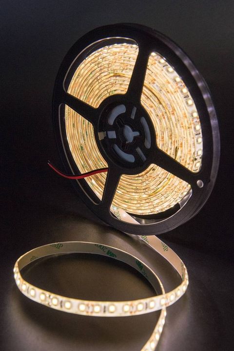 Светодиодная влагозащищенная лента SWG 9,6W/m 120LED/m 2835SMD теплый белый 5M 001697