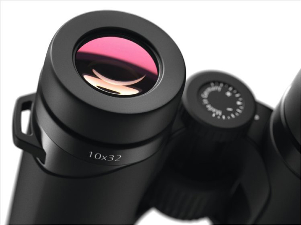 Бинокль Carl Zeiss Victory SF 10x32