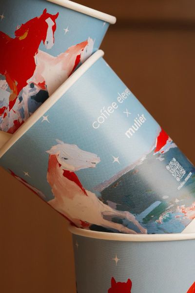 Cтаканчики для кофе в коллаборации с Eleven