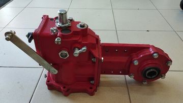 Редуктор в сборе с коробкой передач Brait BR-135GES, BR-135GDS (с фланцем)