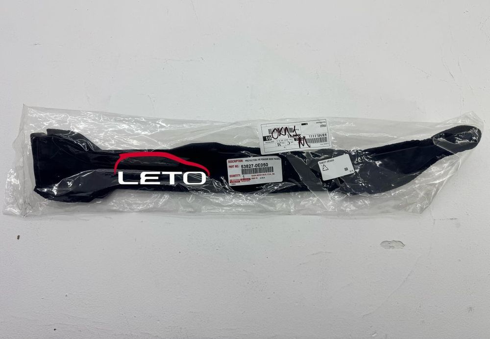 Уплотнитель переднего правого крыла 53827-0E050 538270E050