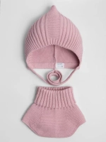 Чепчик и снуд детский на осень пудровый