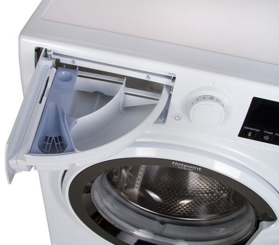 Стиральная машина Hotpoint-Ariston RSSG 602 Z