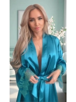 Халат с кружевом