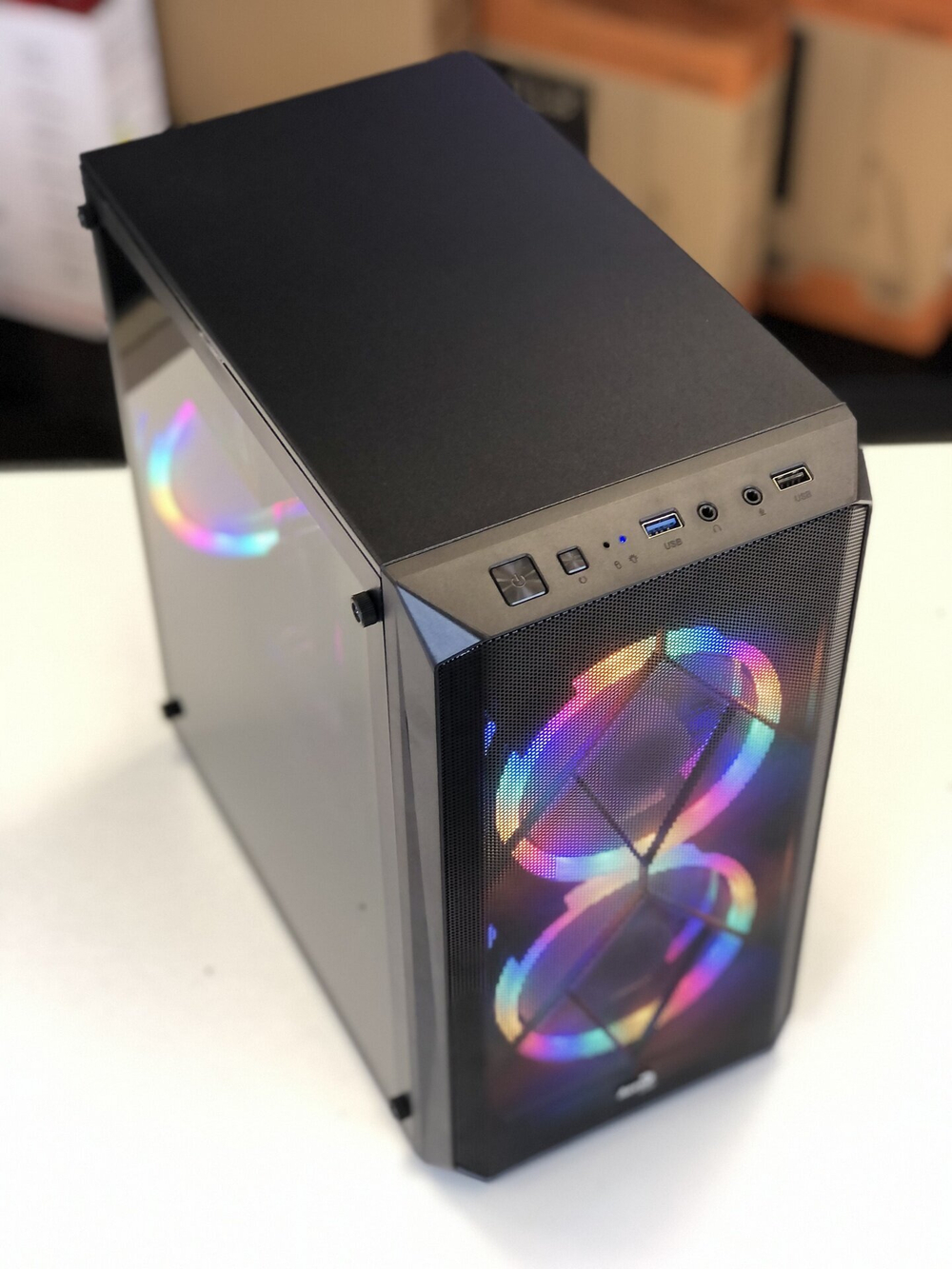 Игровой компьютер, i7-10700, ОЗУ-32GB, Nvidia Geforce RTX 3070m 8GB, SSD 512GB, Windows 11