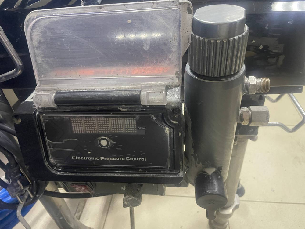 Окрасочный аппарат безвоздушного распыления DINO POWER X81L, б/у