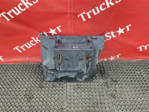 Крыло заднее передняя часть