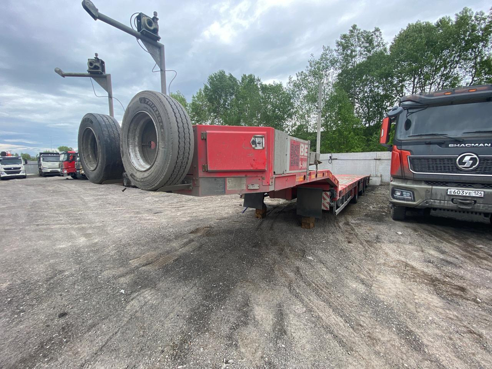 БЕРГЕР 9854* Полуприцеп тяжеловоз 4 оси 9854-0000050-04 (Раздвижной)