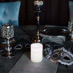 ULD-F052 RGB RC CANDLE Фигура светодиодная Свеча на батарейках 2АА не в-к. 7.5х10 см. 1 светодиод. RGB свет. Пульт ДУ в-к. TM Uniel