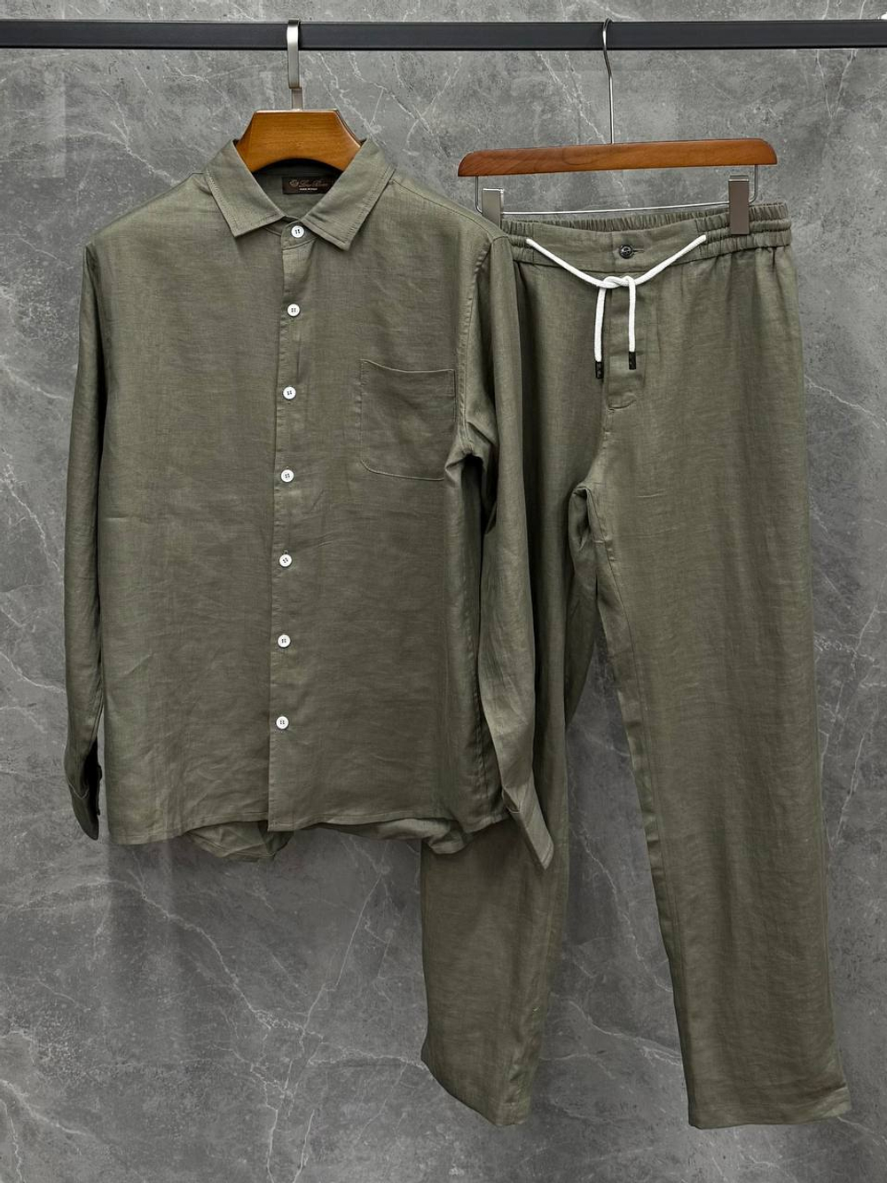 Льняной костюм Loro Piana