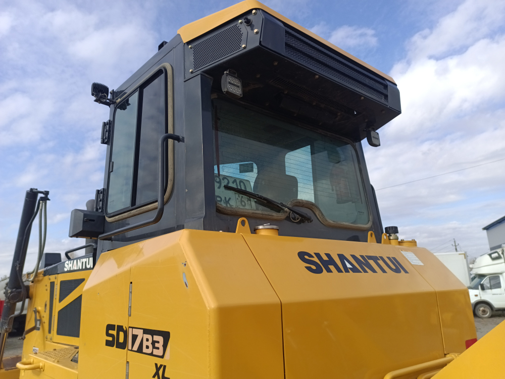 SHANTUI SD Бульдозер SD17B3 XL (Дизельный, 9,7 л, 190 л.с., АТ)