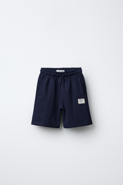 ZARA ТОЛСТОВКА И ШОРТЫ С ЗАСТЕЖКОЙ-МОЛНИЕЙ И НАШИВКОЙ, МОРСКОЙ СИНИЙ