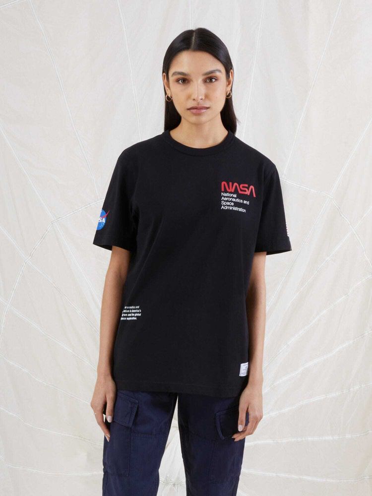 Футболка Alpha Industries Nasa Worm Logo Tee Black