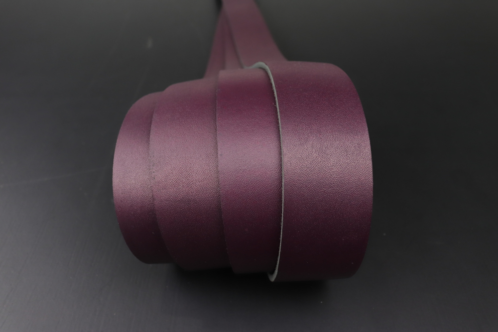 Ременная заготовка темно-фиолетовая с лицевой отделкой + Плита Пылевидная