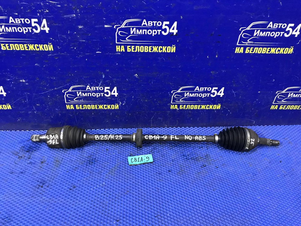 Привод передний левый MITSUBISHI LANCER 1994