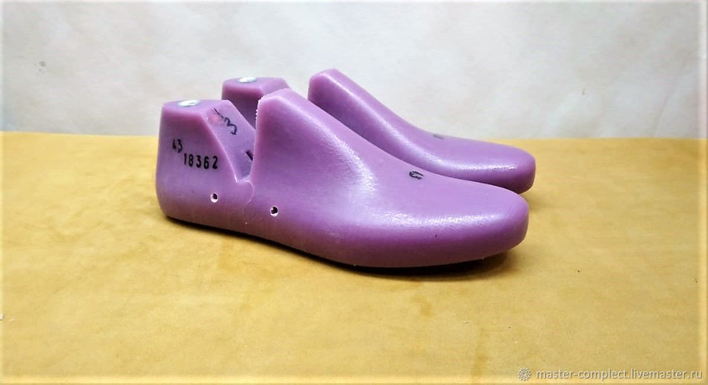 Л - 40 лекала (МУЖСКИЕ КЕДЫ, КРОССОВКИ)