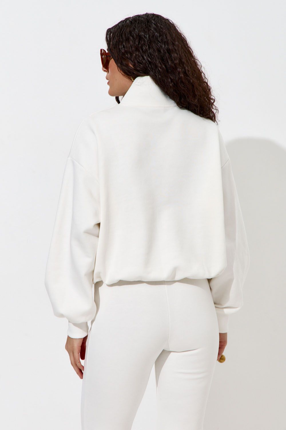 Олимпийка с короткой молнией "Âme Sirène" кремового цвета