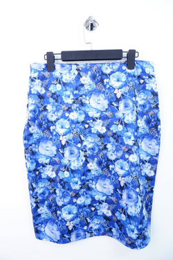 Юбка Lamania красивой расцветки, маркировка XL, визуально на 50 размер