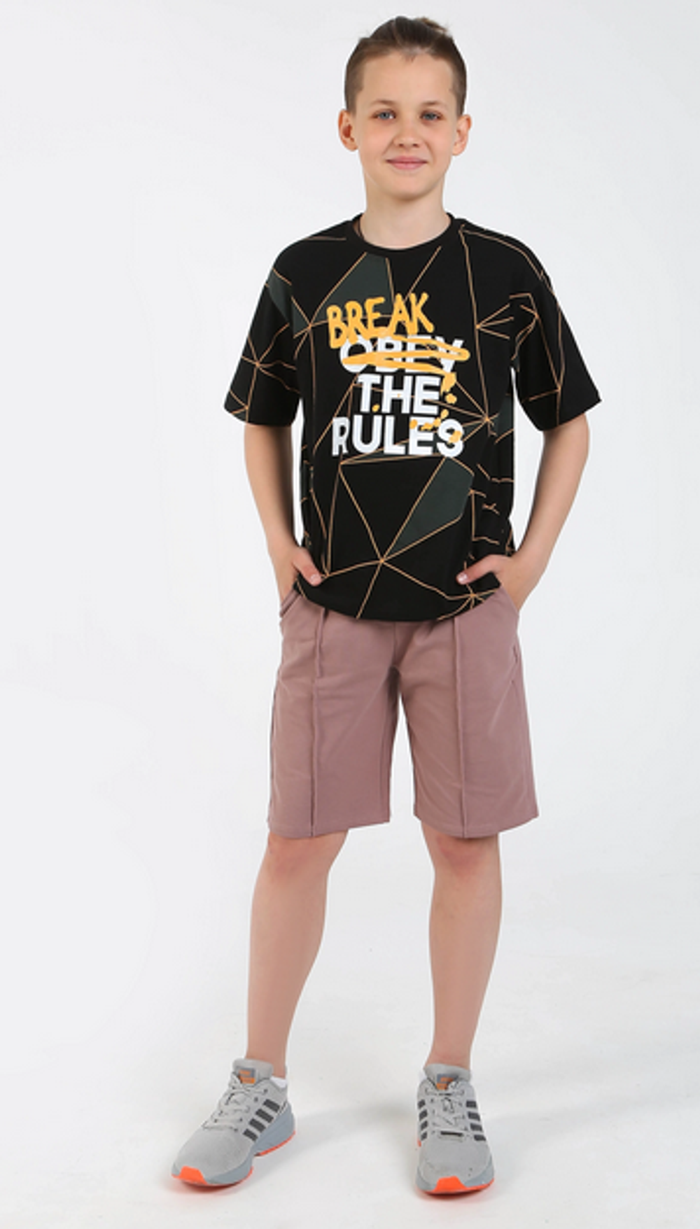 Костюм (футболка + шорты) для мальчиков Анри-1, р.134, черный (Ивашка), 1 шт.