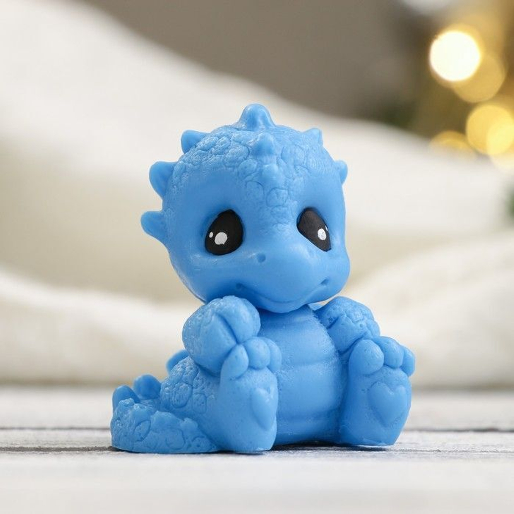 Набор в консервной банке «Новогодняя сказка»: мыло и мочалка