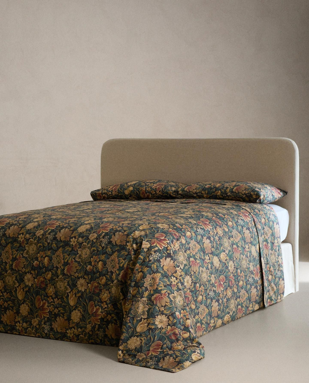 Zara Home - Простыня с изображением цветов, темно-синий, 270x280 см